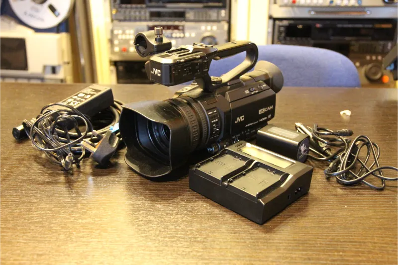 Equipment hire London solutions featuring professional AV kits, cinema cameras, and event production gear for corporate projects.